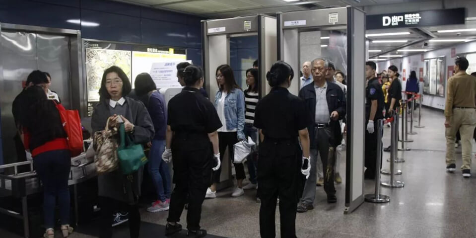 地鐵站用的安檢機需要進行特別定制嗎？